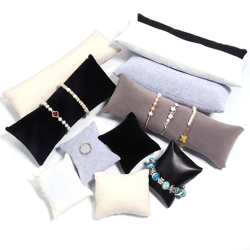 1 Pcs Bracelet Watch Display P - Ring Bearer Pillow recension och pris