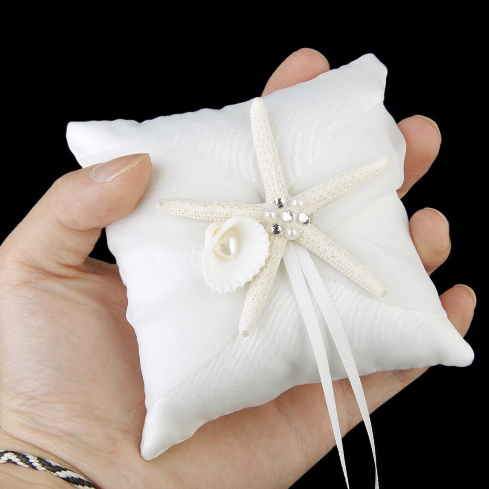 Beach Wedding Ring Pillow Whit - Ring Bearer Pillow recension och pris